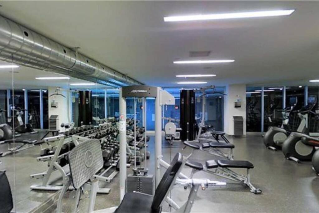 Luxury Suite Downtown Toronto Near Cn Tower Ngoại thất bức ảnh
